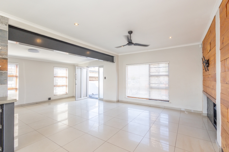 To Let 3 Bedroom Property for Rent in Zoo Park Western Cape